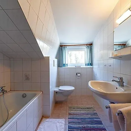 Bed & Breakfast Alpenhof 3*